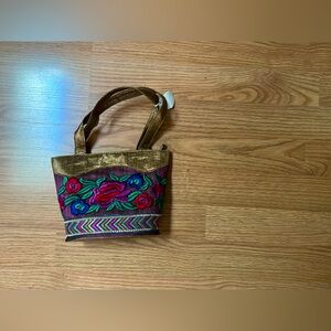Embroidered Floral Tote Bag - Multicolor